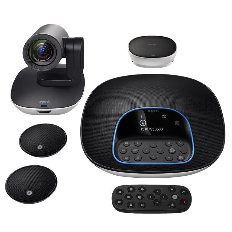 Logitech Group - Does Logitech Pro2 automatically focus on the